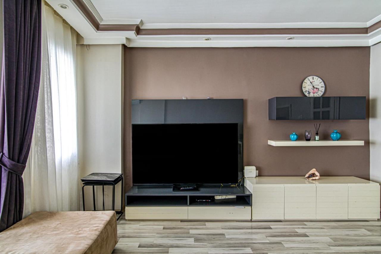 Appartamento Duplex Cozy Flat With A Balcony Near Nisantasi Provincia di Istanbul